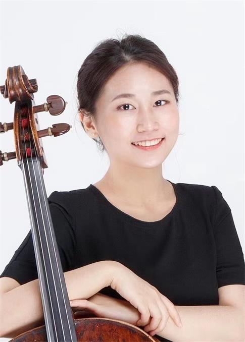 Eunseo 老师（大提琴）